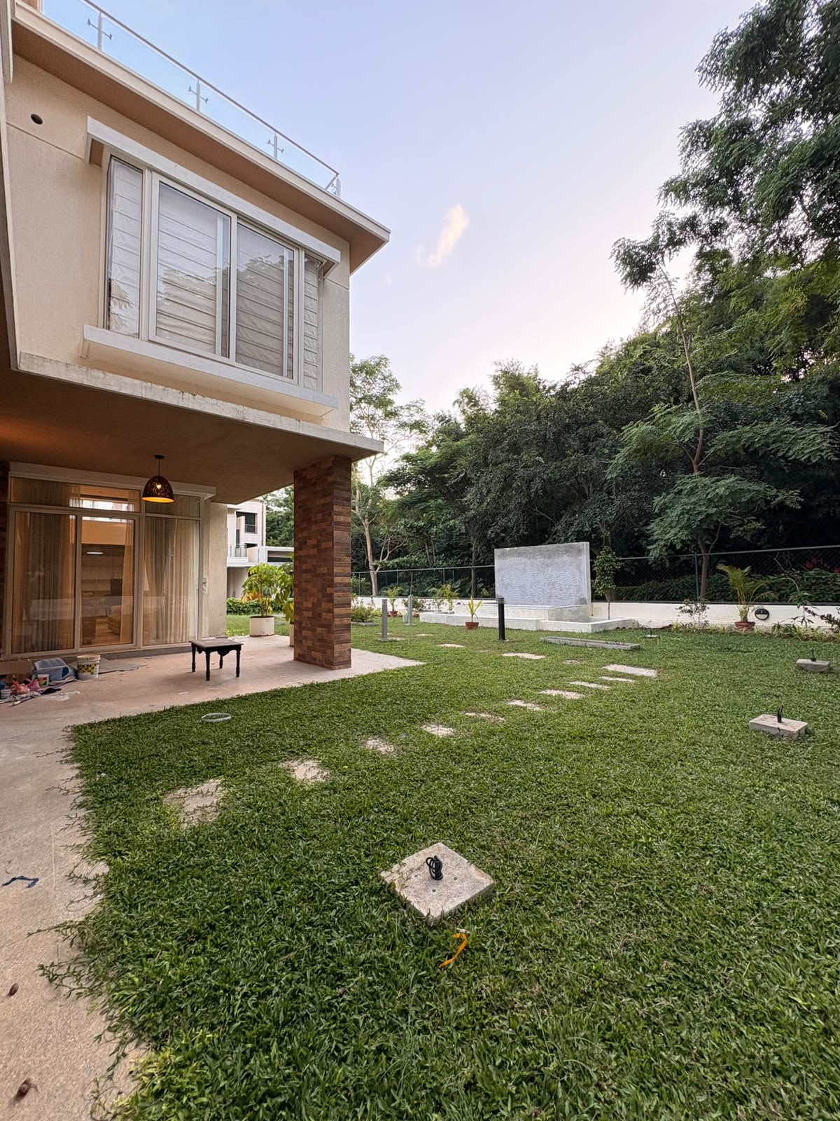 Luxury 5 BHK Pavilion Villa at Brigade Orchards photo 1